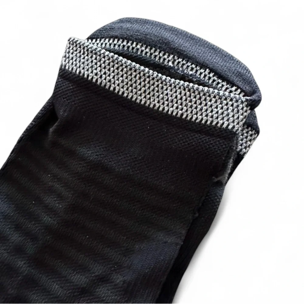 4 PAIRS Nike Spark Cushioned No Show performance Athletic running Socks